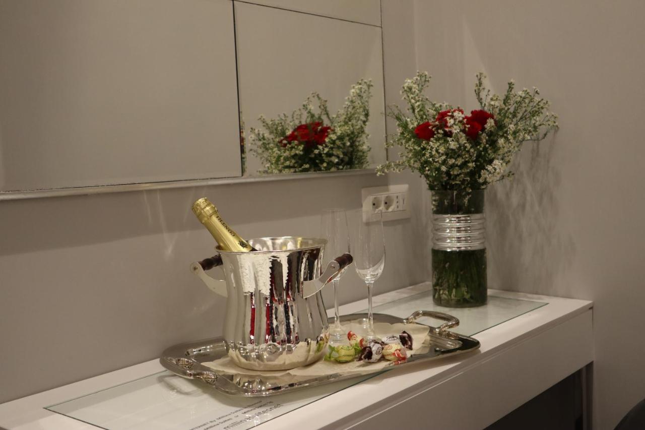 Millina Suites In Navona Řím Exteriér fotografie