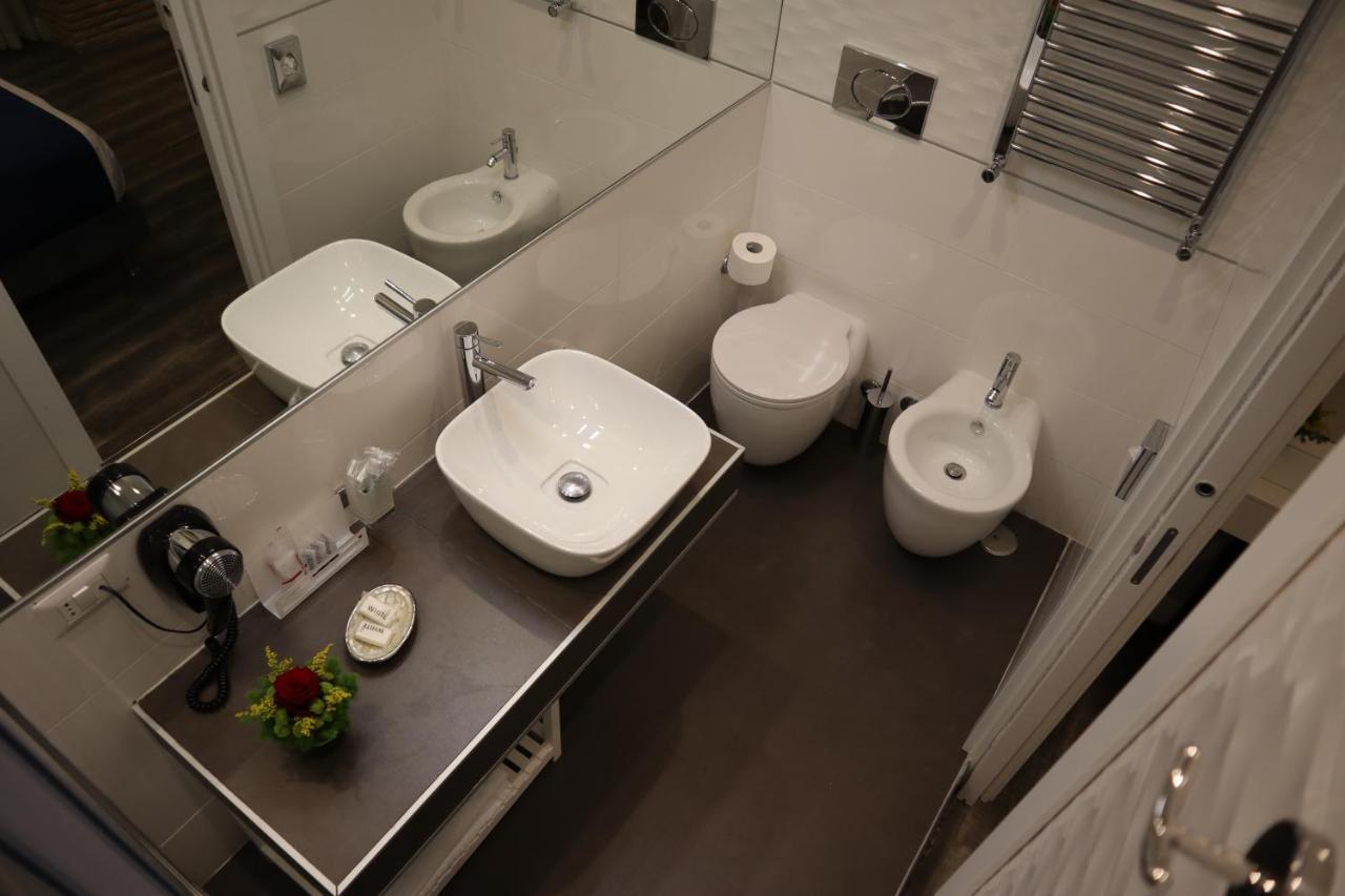 Millina Suites In Navona Řím Exteriér fotografie