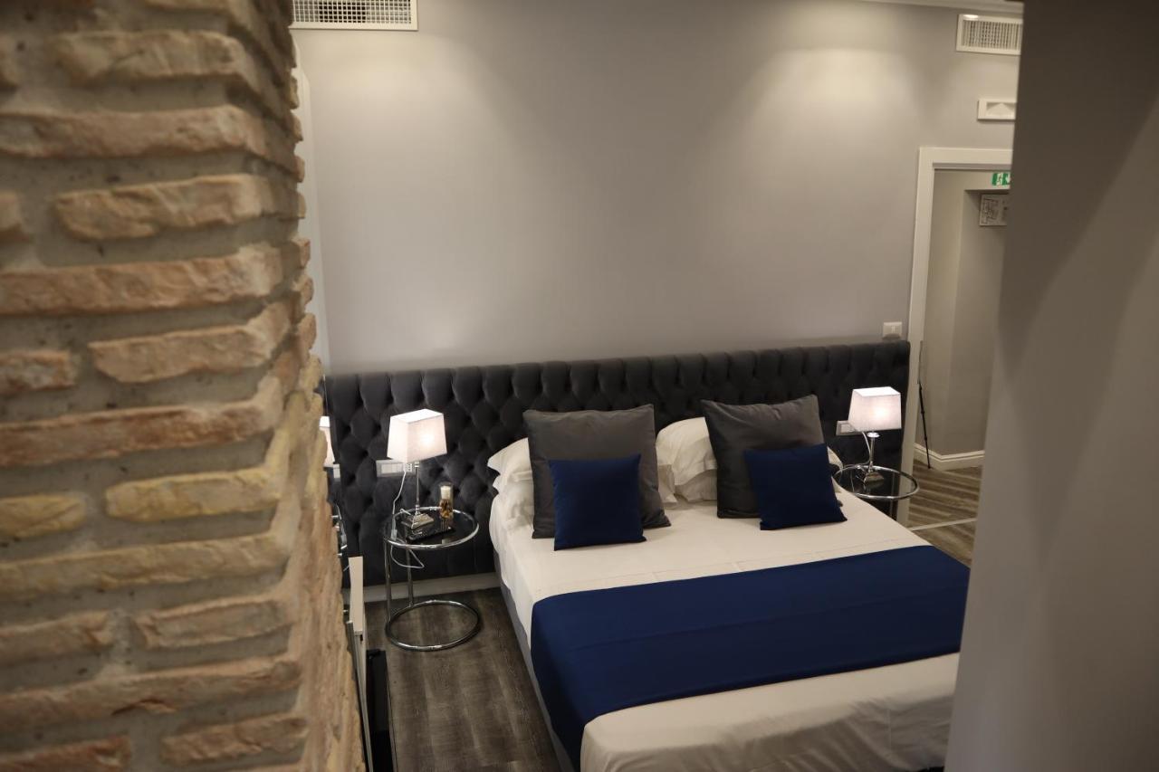 Millina Suites In Navona Řím Exteriér fotografie